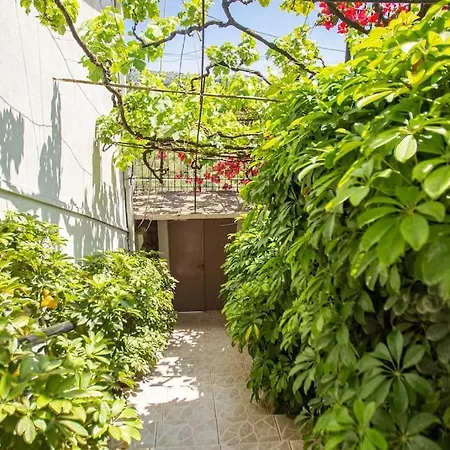 Blue Maraci 4 - Access, Simple Apartment *